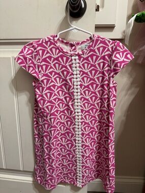 crown & ivy Pink Floral-Style Knit Top with White Accents